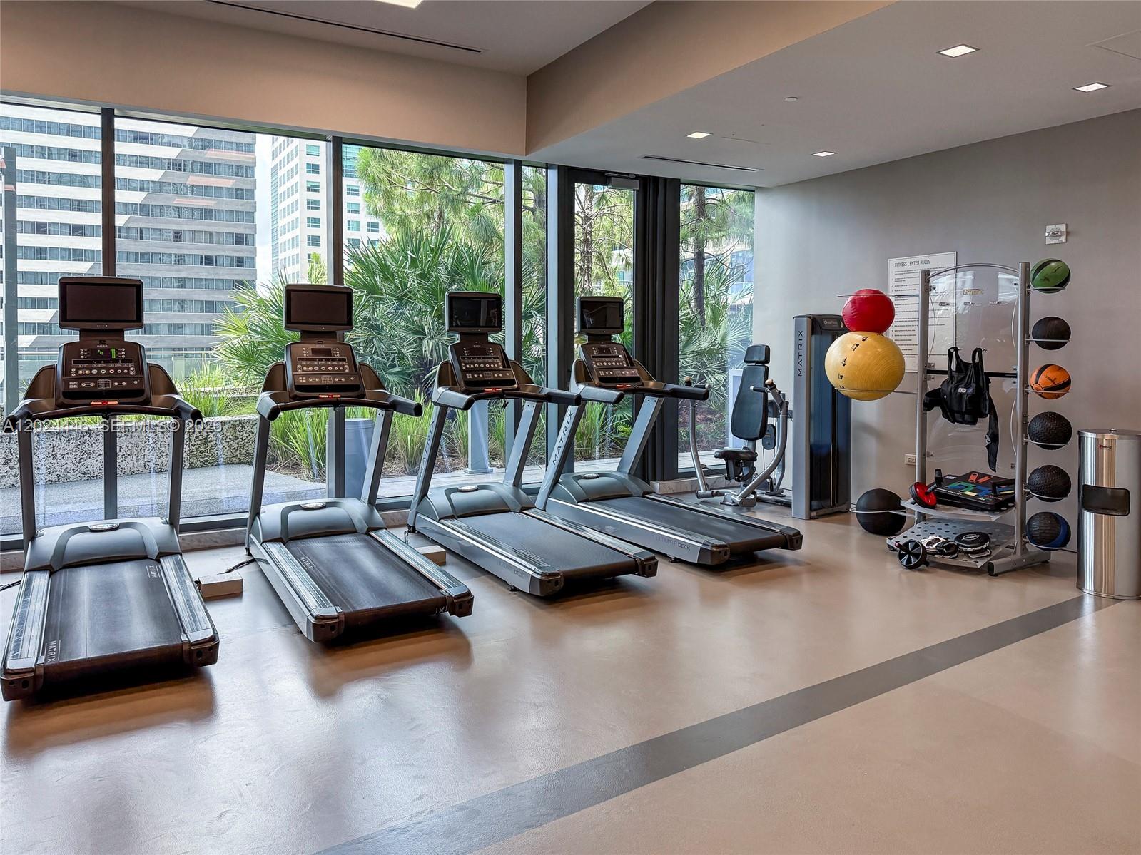 RISE CONDO - Residential Lease