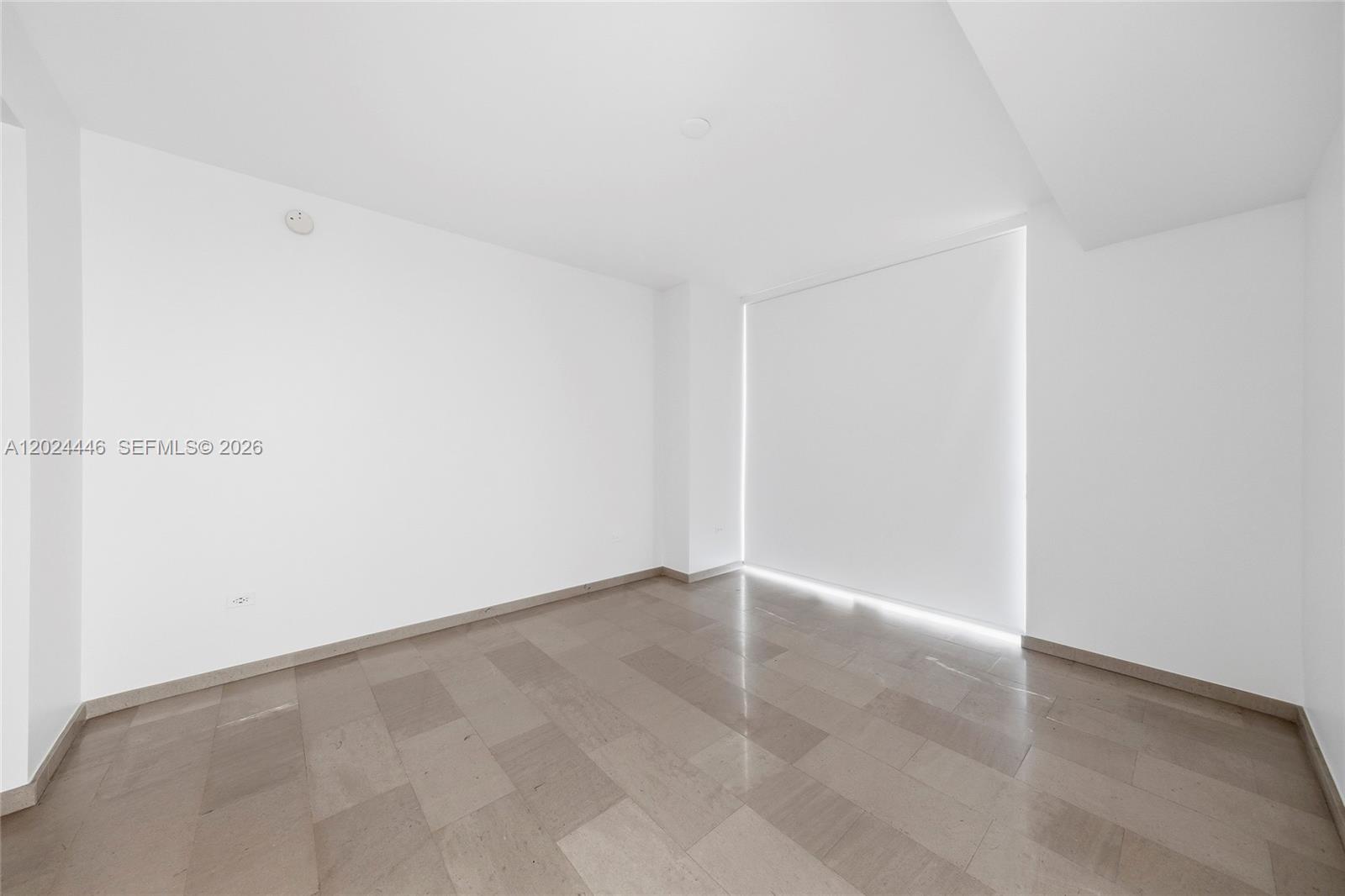 RISE CONDO - Residential Lease