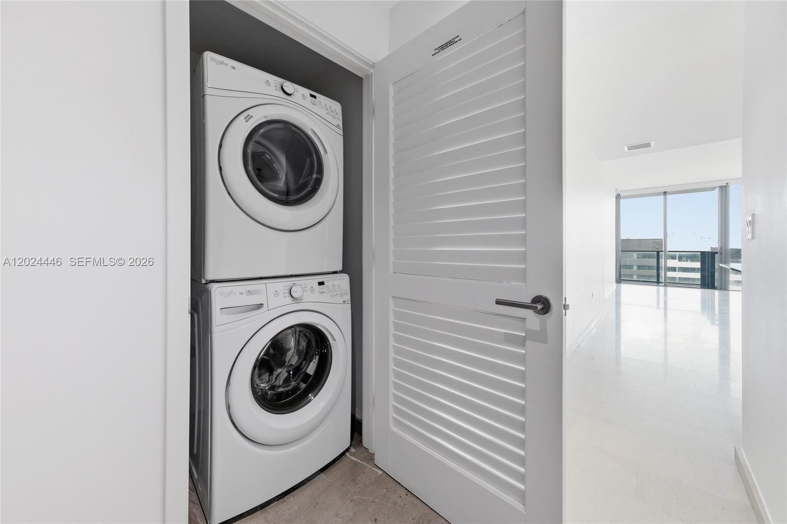 RISE CONDO - Residential Lease