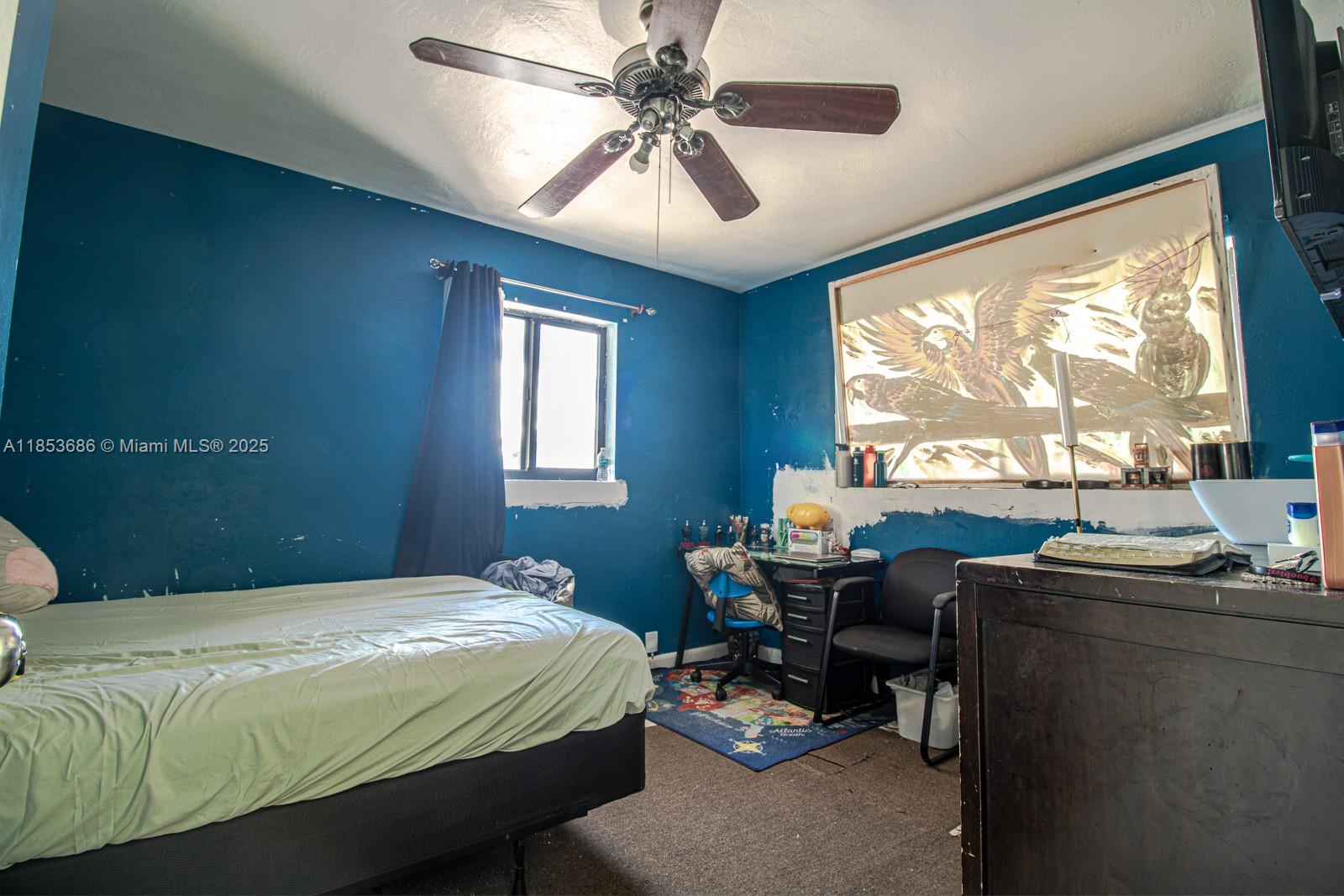 BISCAYNE SHORES UNIT 4 - Residential