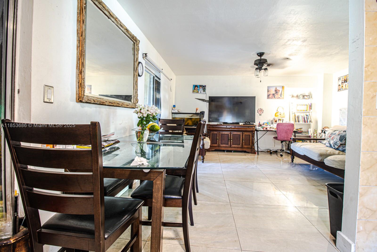 BISCAYNE SHORES UNIT 4 - Residential