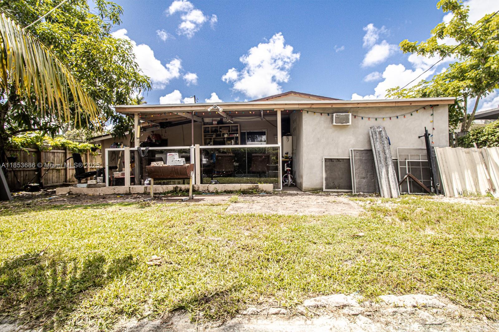 BISCAYNE SHORES UNIT 4 - Residential