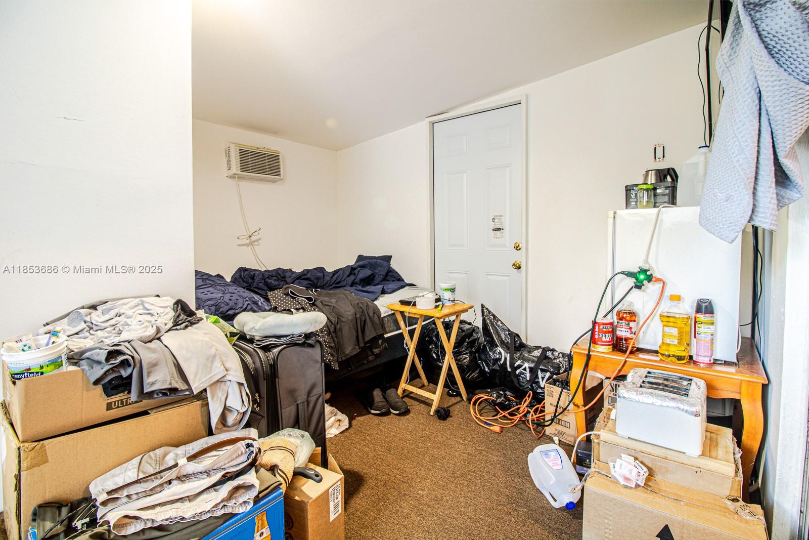 BISCAYNE SHORES UNIT 4 - Residential