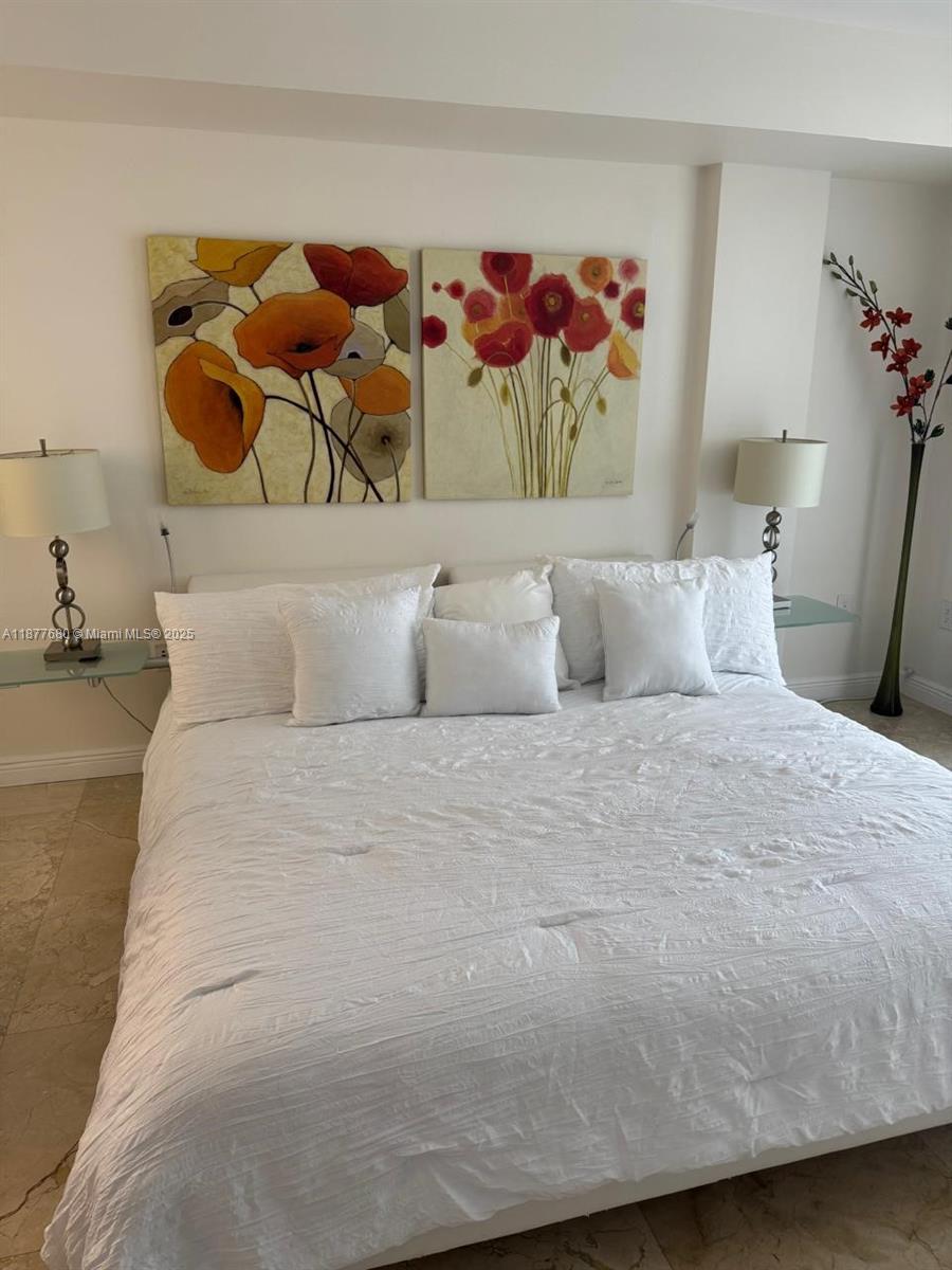 HARBOUR HOUSE - Residential Lease