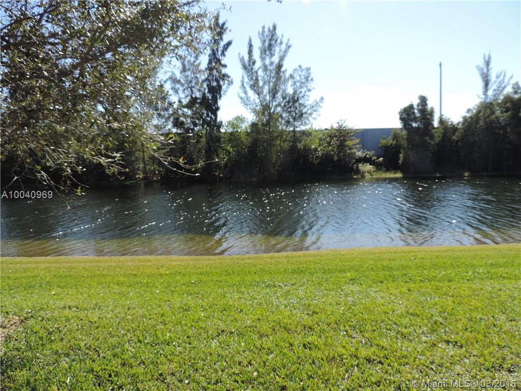 Woodgate #21 Condo - Residential Lease