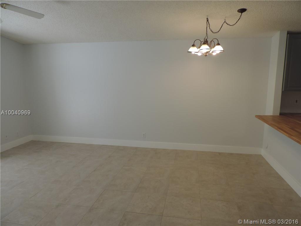 Woodgate #21 Condo - Residential Lease