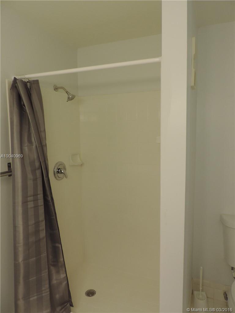 Woodgate #21 Condo - Residential Lease