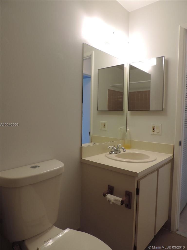 Woodgate #21 Condo - Residential Lease