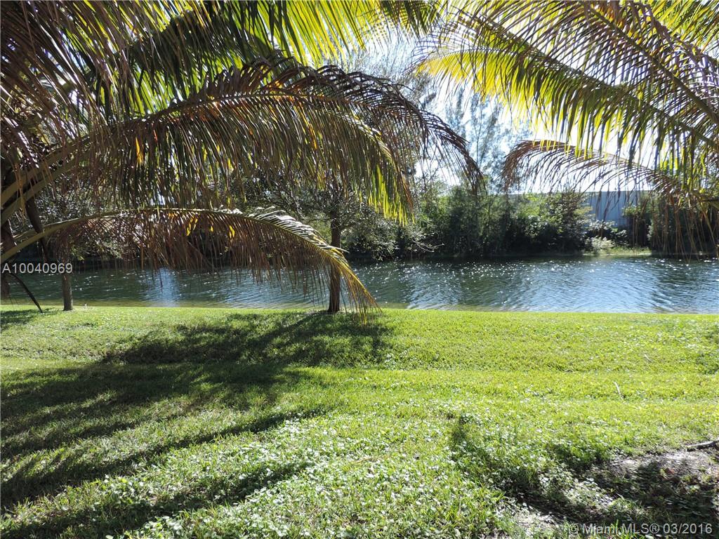 Woodgate #21 Condo - Residential Lease