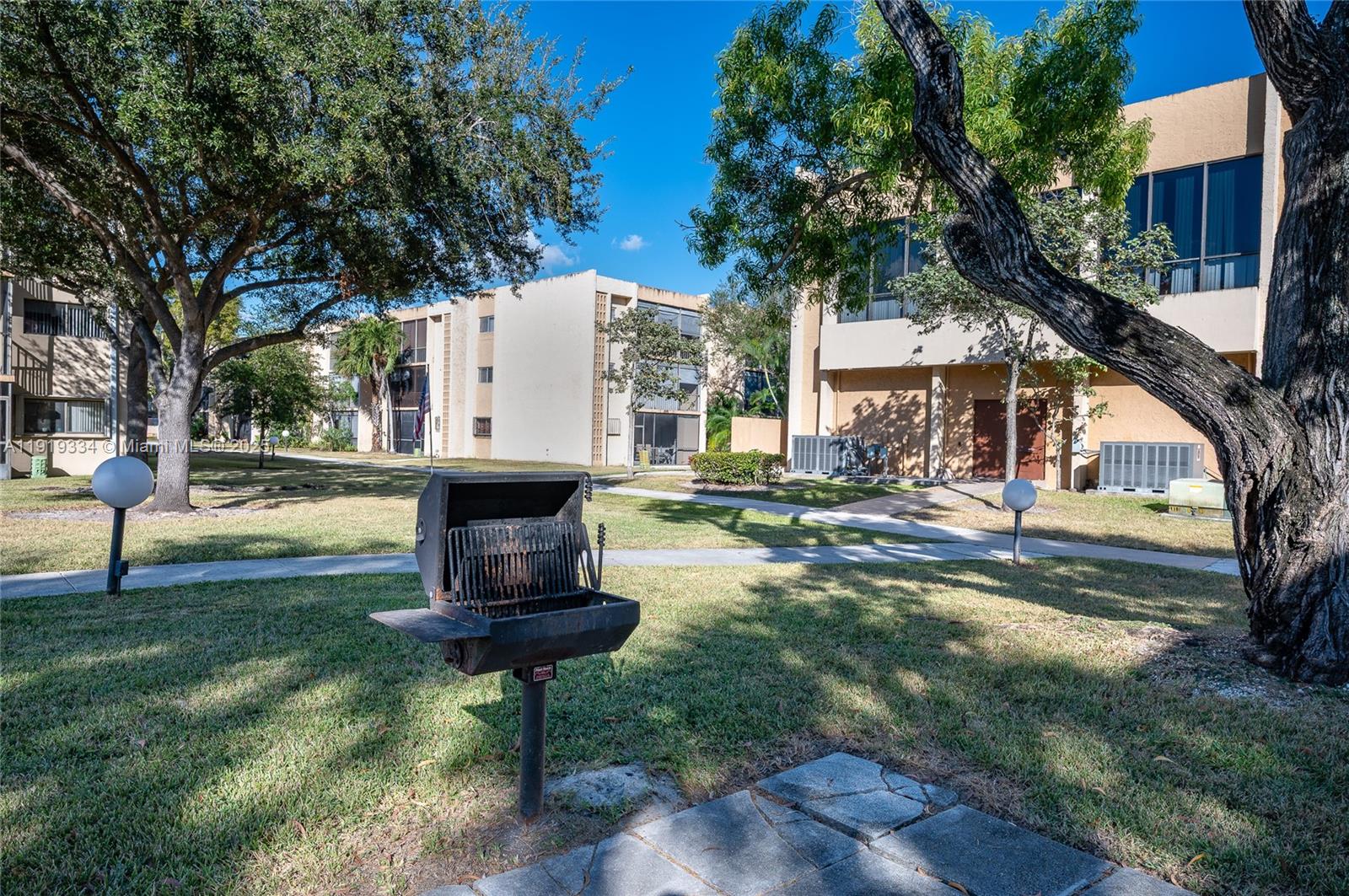 KENDALL ACRES WEST CONDO - Residential