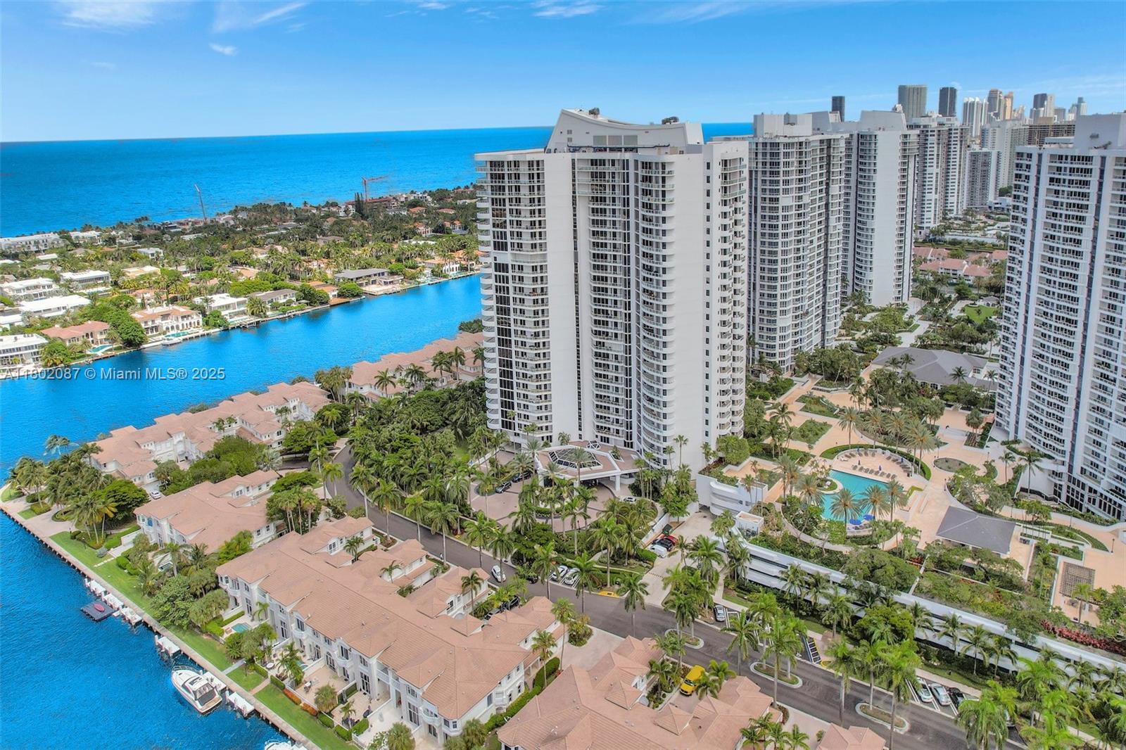 Property for Sale at 21200 Point Pl 403, Aventura, Miami-Dade County, Florida - Bedrooms: 3 
Bathrooms: 4  - $1,790,000