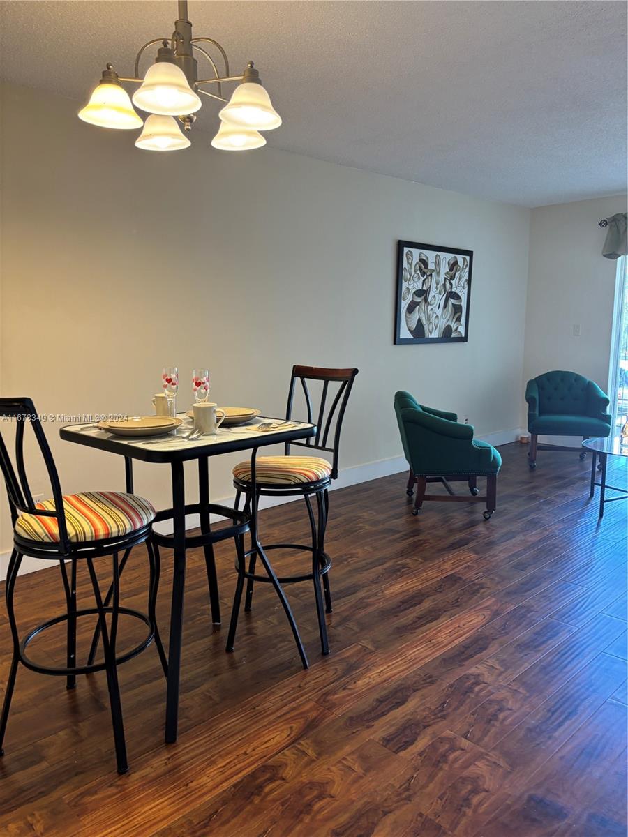 QUAIL RUN OF SUNRISE - Residential