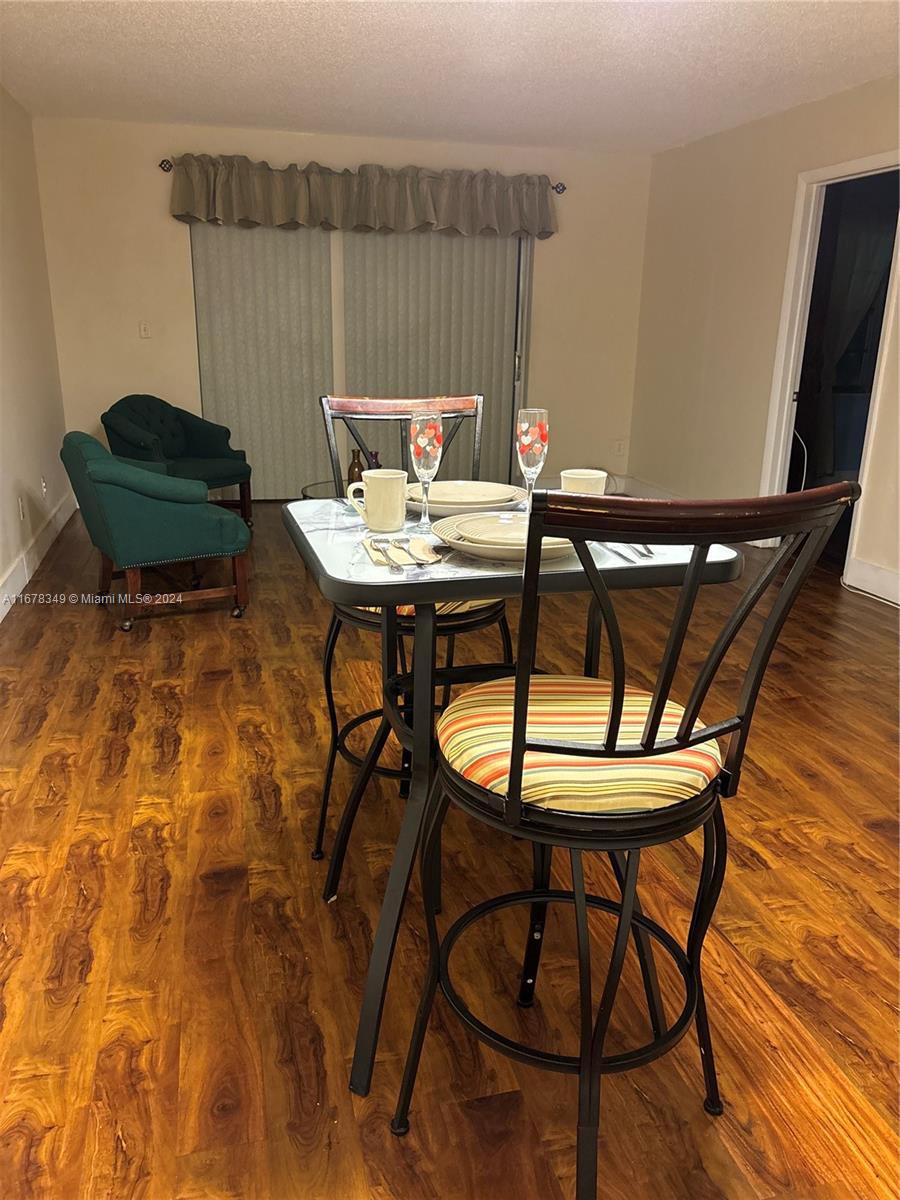 QUAIL RUN OF SUNRISE - Residential