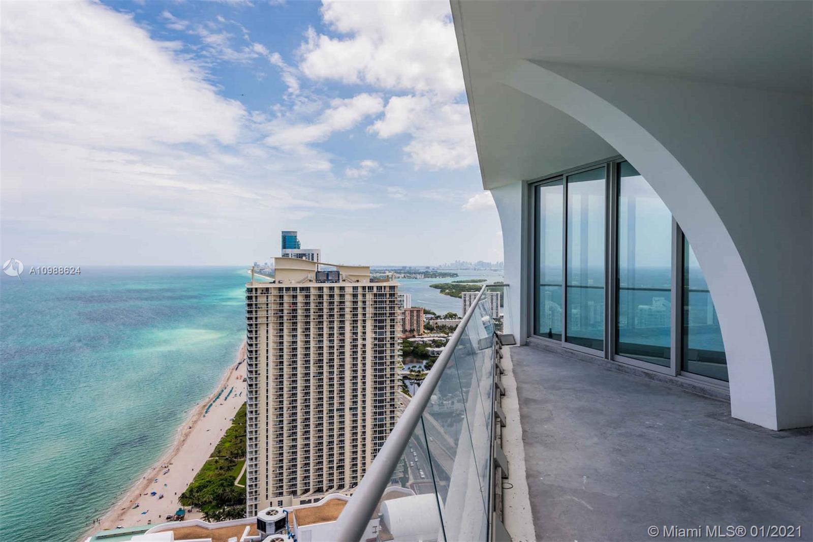 JADE SIGNATURE CONDO - Residential