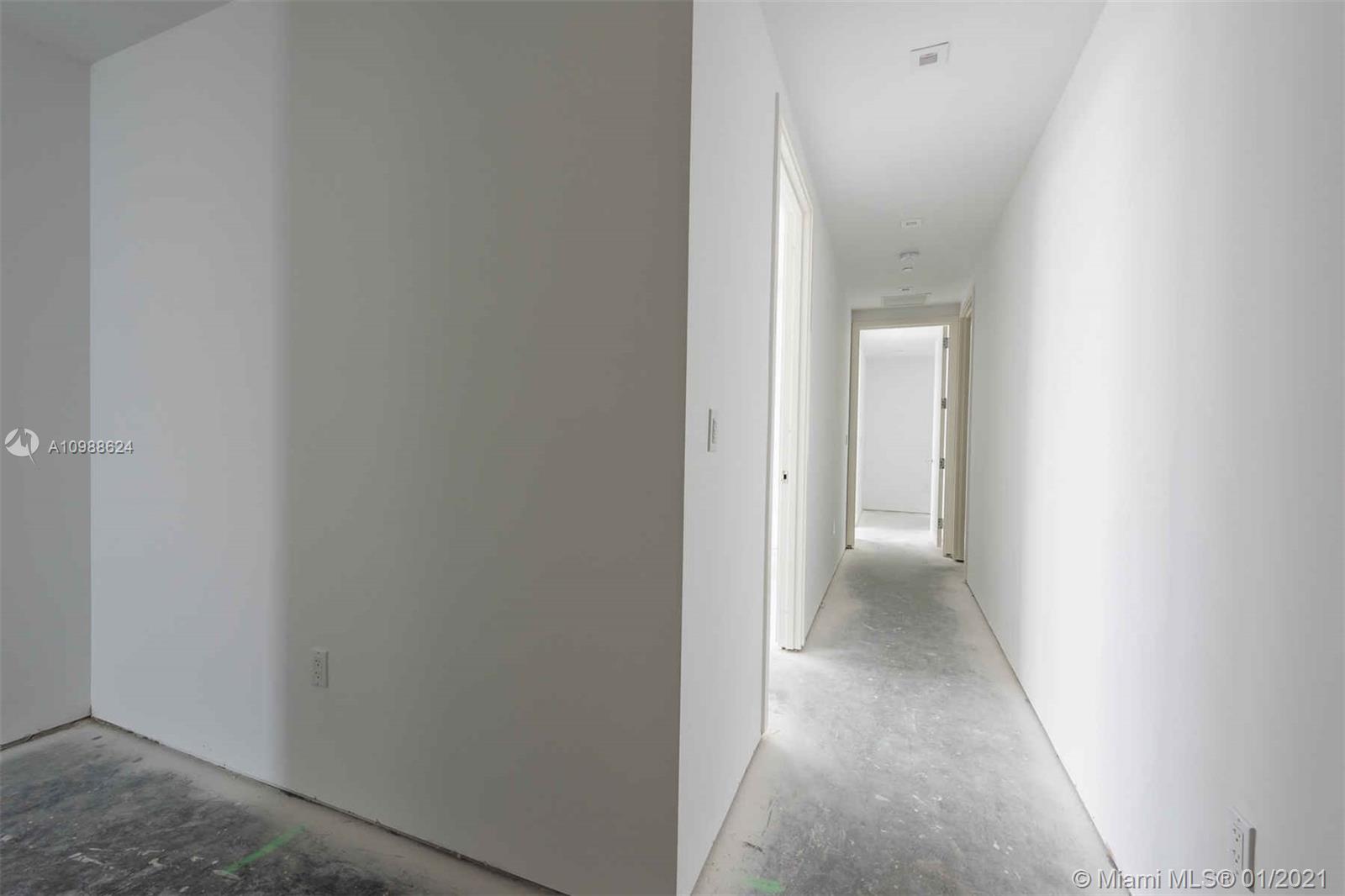 JADE SIGNATURE CONDO - Residential