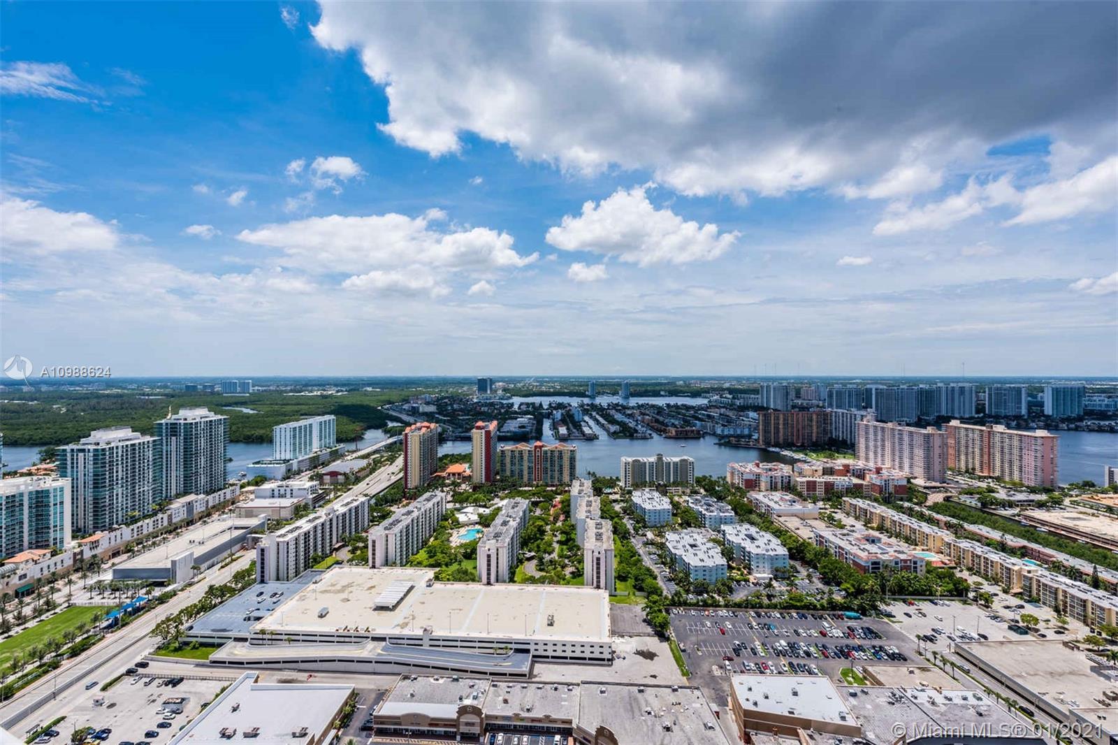 JADE SIGNATURE CONDO - Residential