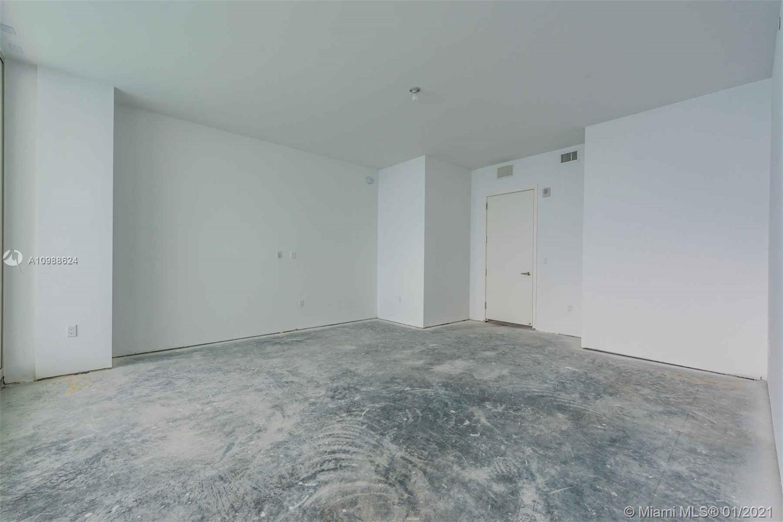 JADE SIGNATURE CONDO - Residential