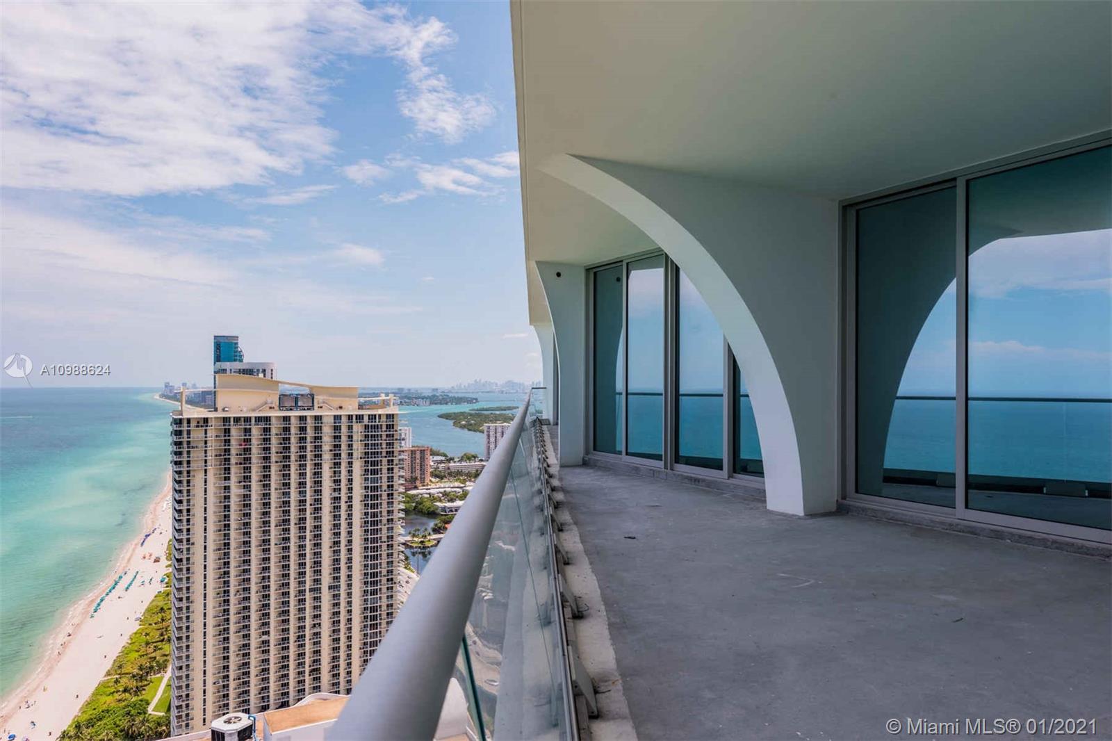 JADE SIGNATURE CONDO - Residential