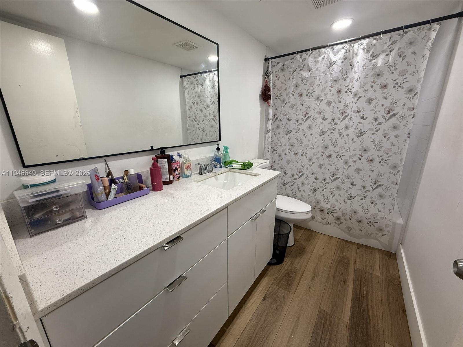 SPANISH TRACE CONDO - Residential