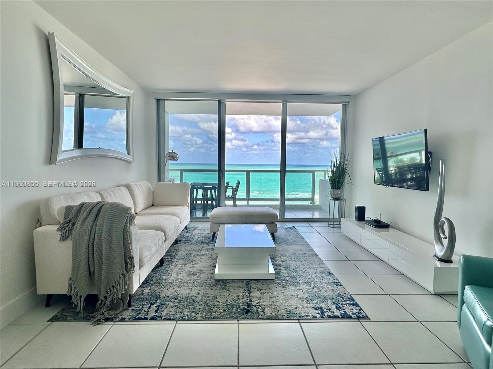 5161 Collins Ave 1017