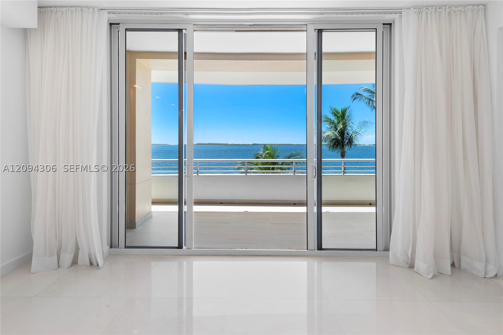 808 Brickell Key Dr 304