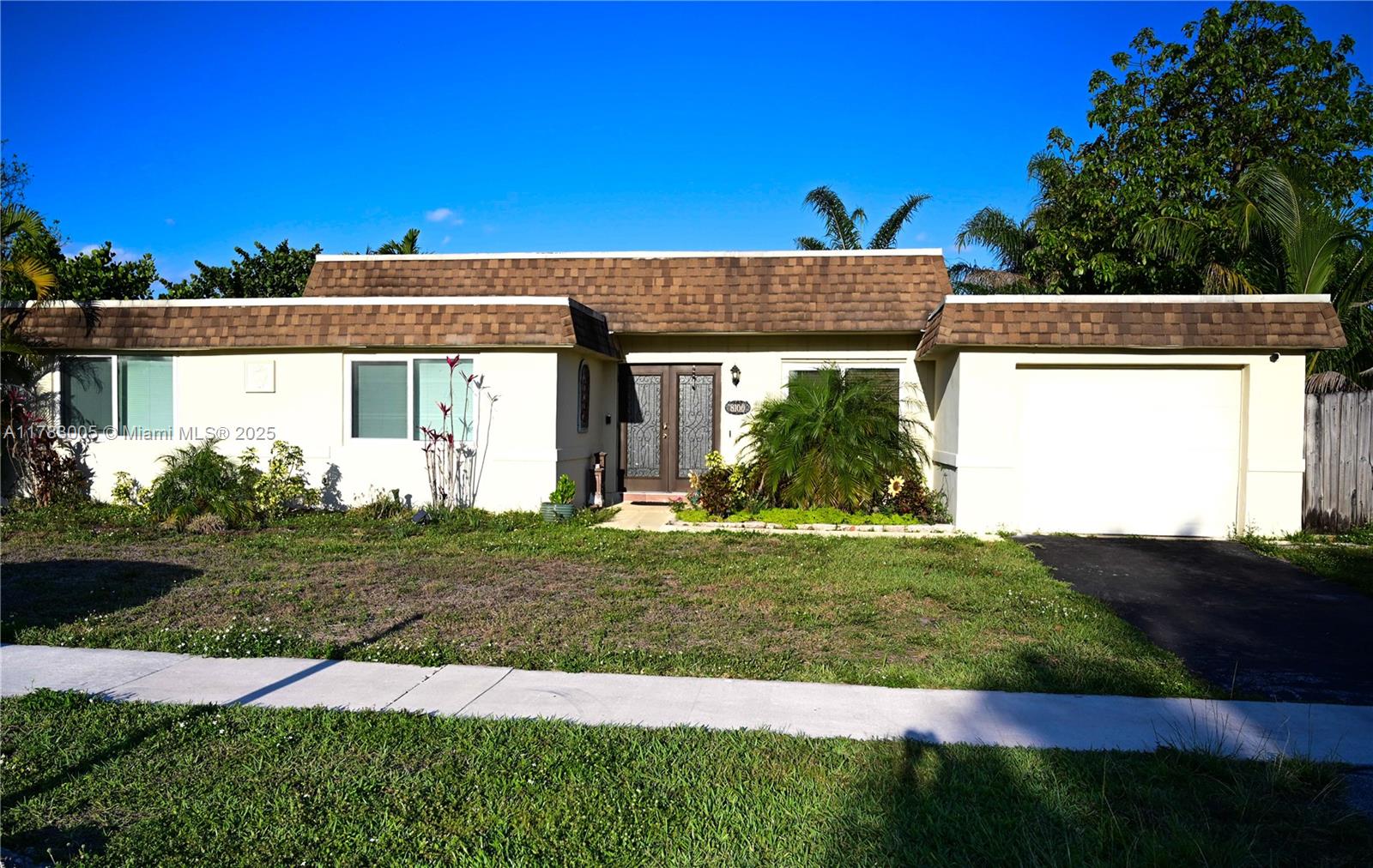 Property for Sale at 8100 Nw 75th Ave, Tamarac, Broward County, Florida - Bedrooms: 3 
Bathrooms: 2  - $525,000
