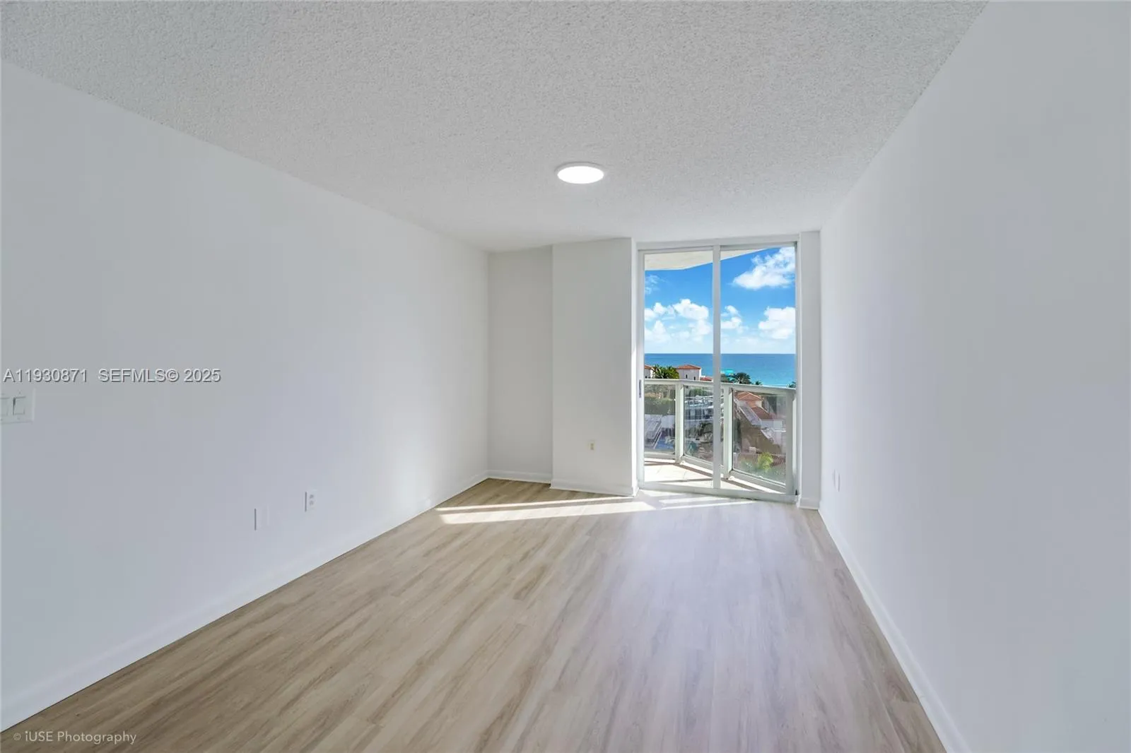Miami Beach, Florida 33140, United States, 2 Bedrooms Bedrooms, ,2 BathroomsBathrooms,Residential,Active,255193