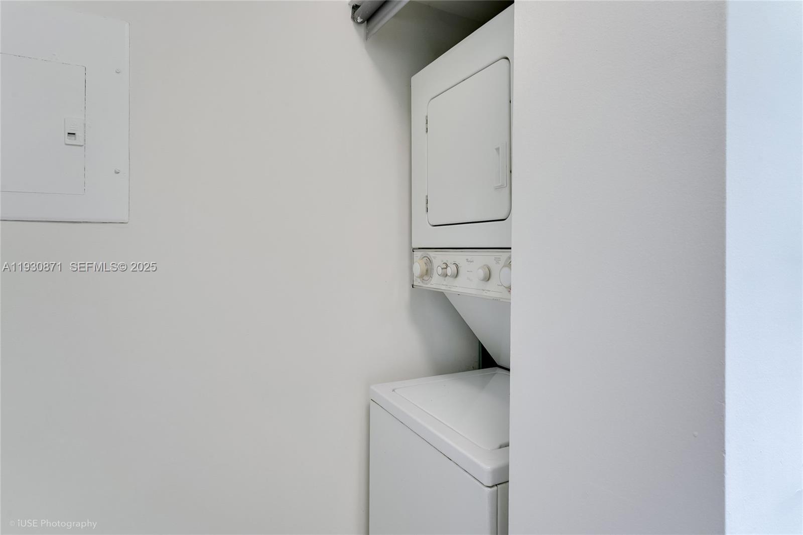 THE GRANDVIEW CONDO - Residential Lease