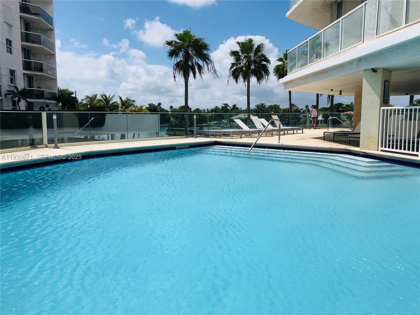 Miami Beach, Florida 33140, United States, 2 Bedrooms Bedrooms, ,2 BathroomsBathrooms,Residential,Active,255193