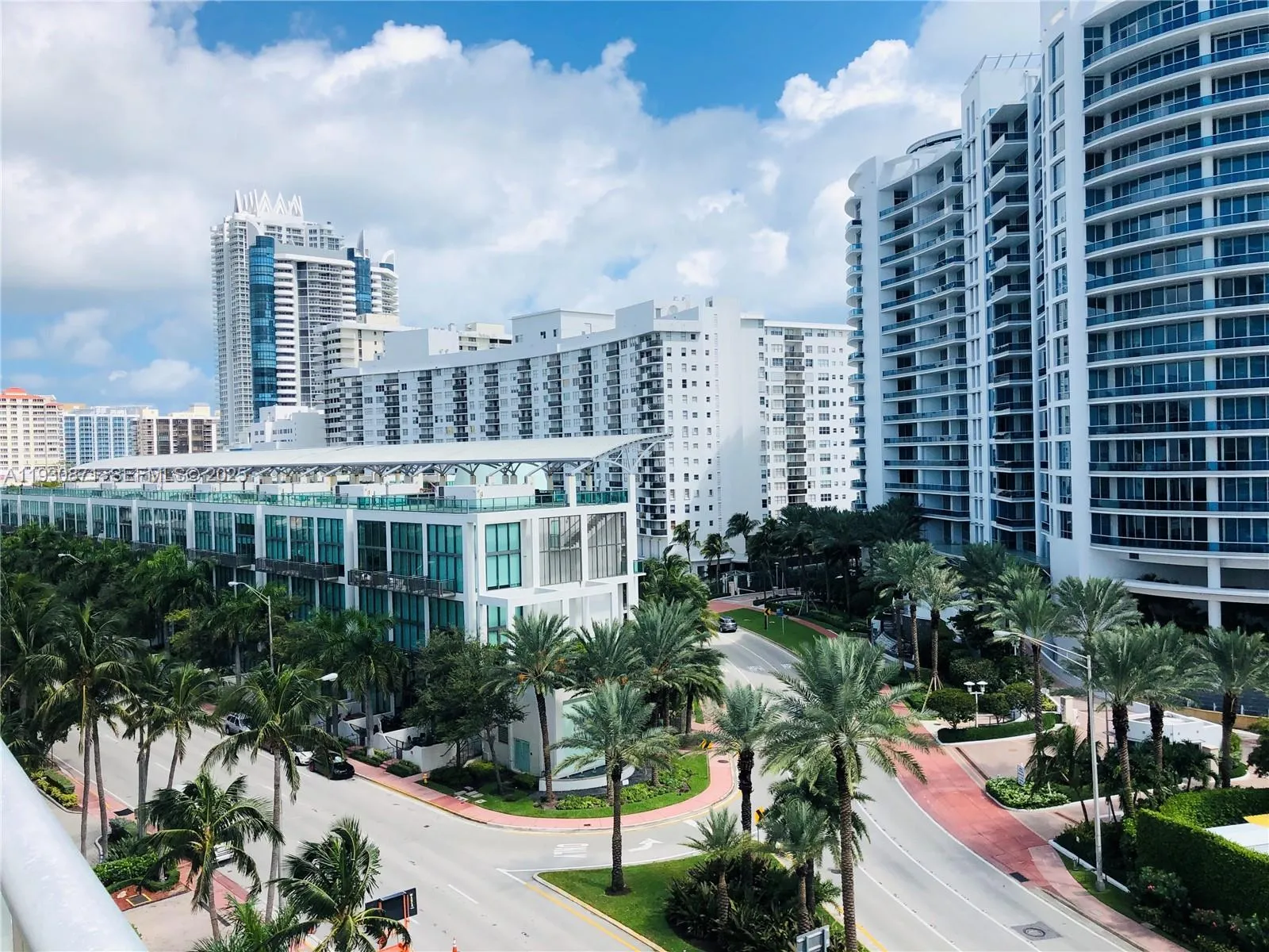 Miami Beach, Florida 33140, United States, 2 Bedrooms Bedrooms, ,2 BathroomsBathrooms,Residential,Active,255193