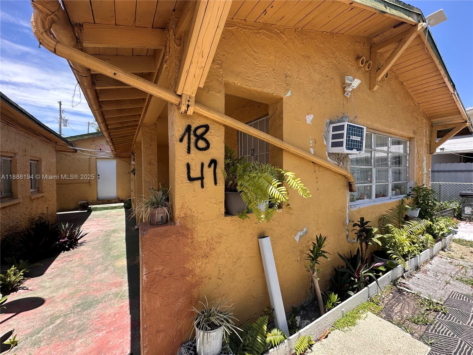 BELLEVUE SUB - Residential Income