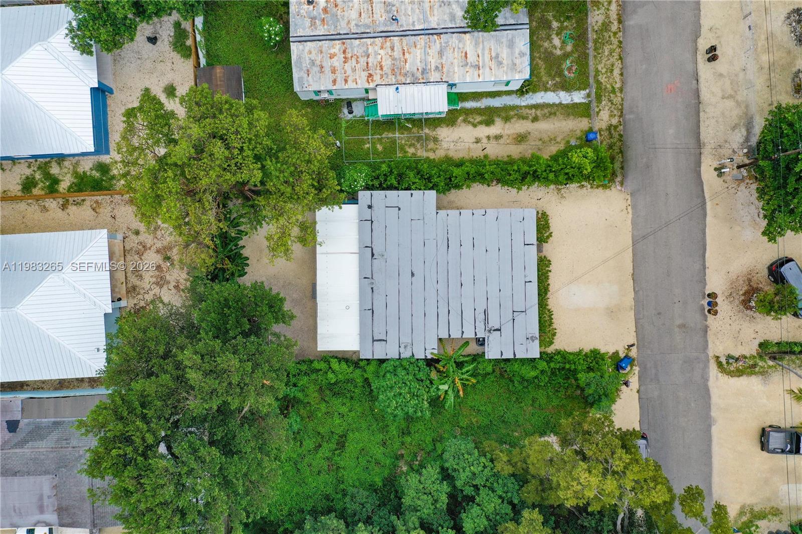 LARGO GARDENS - Residential Lease