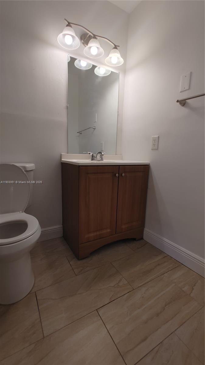 STRAND PLAZA CONDO - Residential Lease