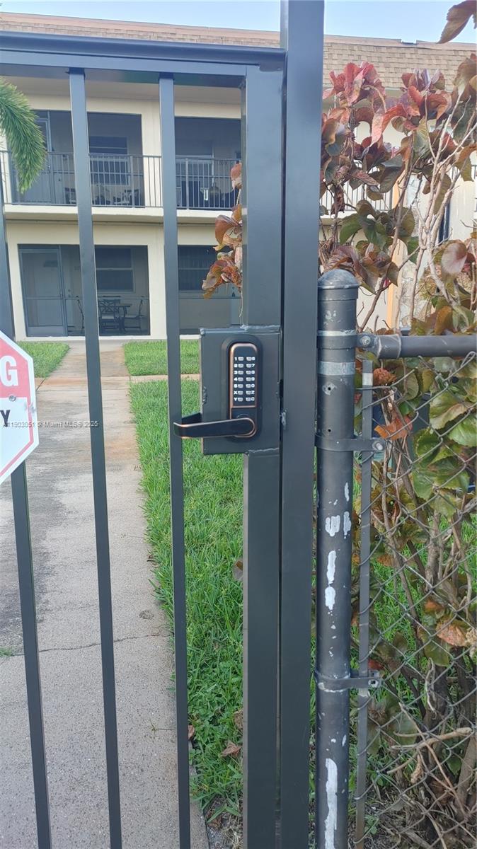 STRAND PLAZA CONDO - Residential Lease