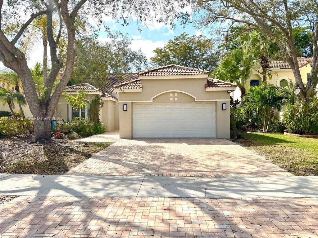 Photo of 1540 Seabay Rd, Weston, FL 33326 (MLS # A11971305)