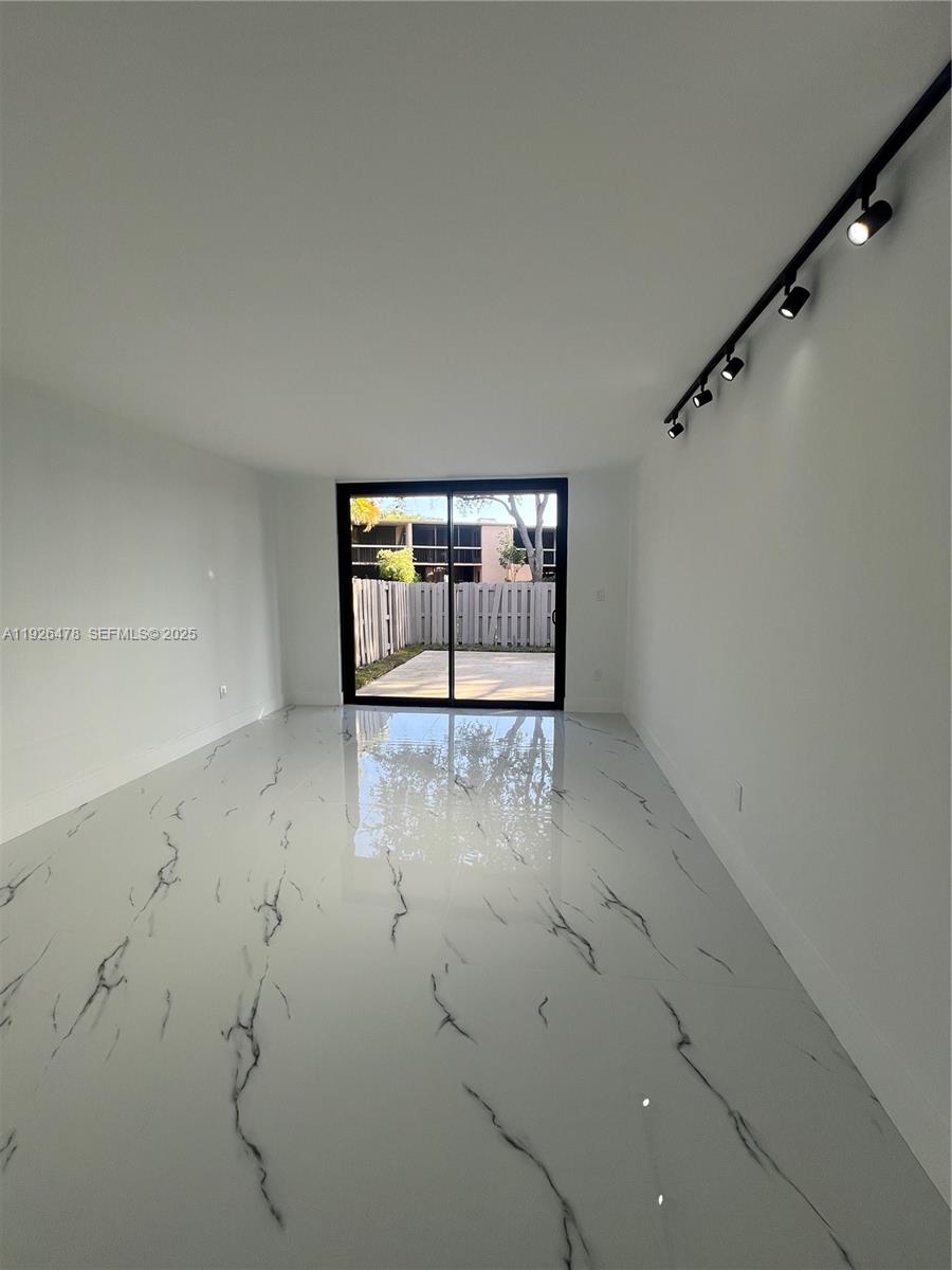 TOWNHOUSES OF THE CALIF C - Residential