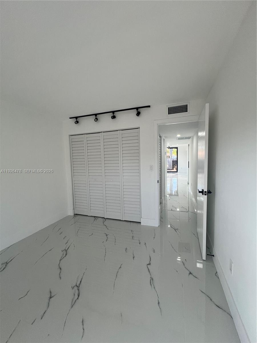 TOWNHOUSES OF THE CALIF C - Residential