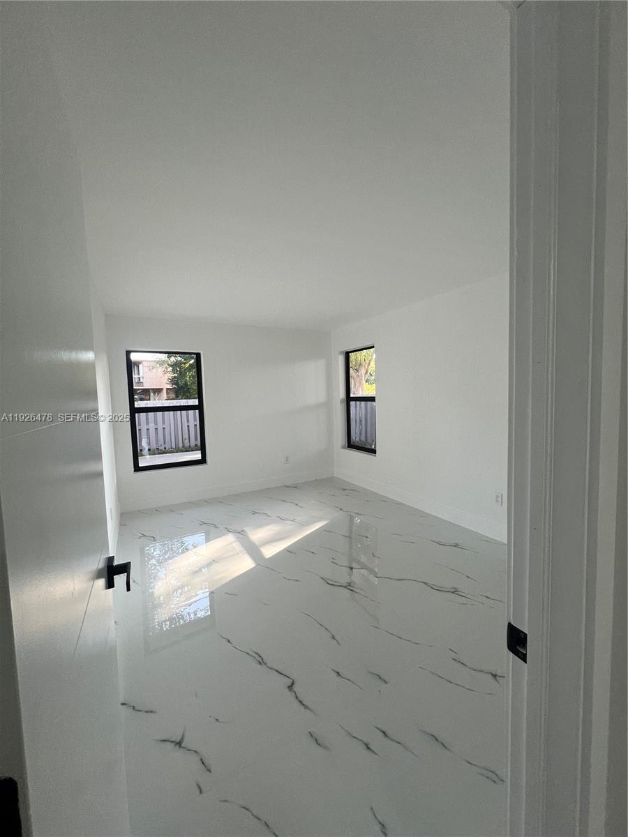 TOWNHOUSES OF THE CALIF C - Residential