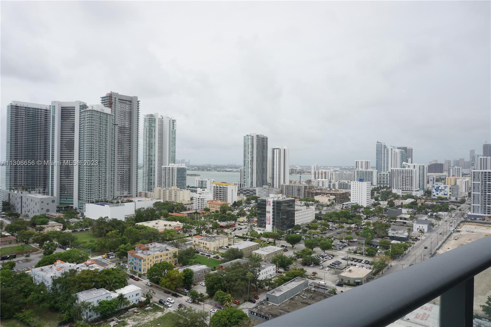 HYDE MIDTOWN - Residential Lease