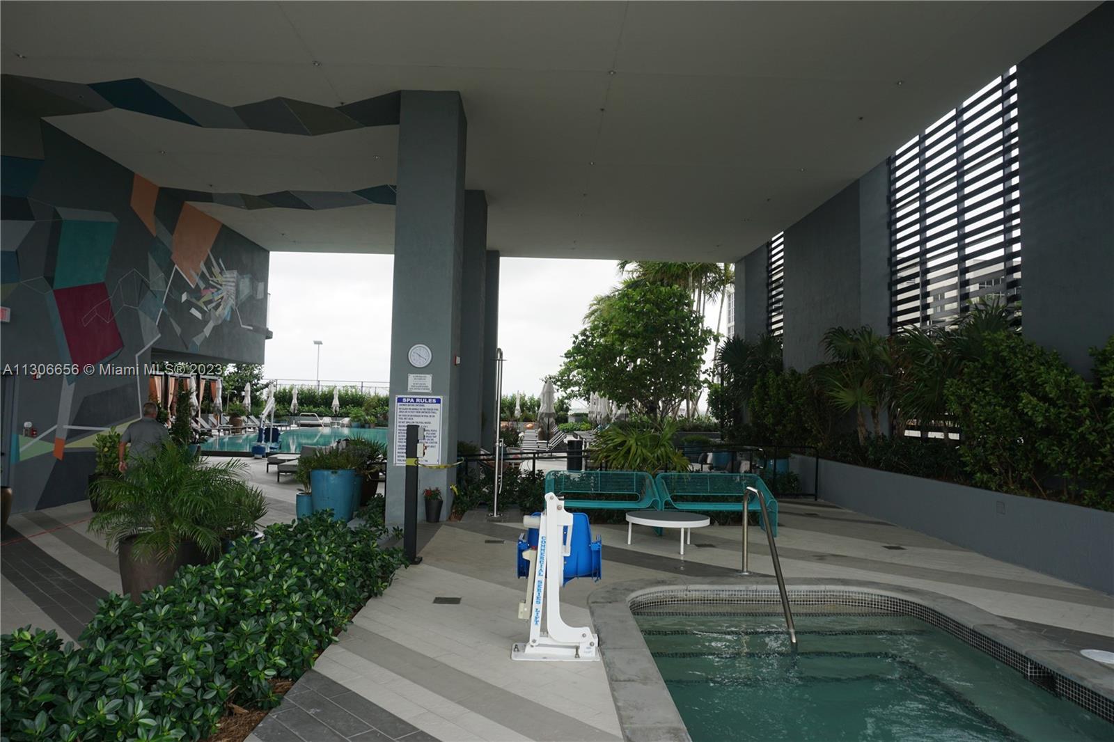 HYDE MIDTOWN - Residential Lease