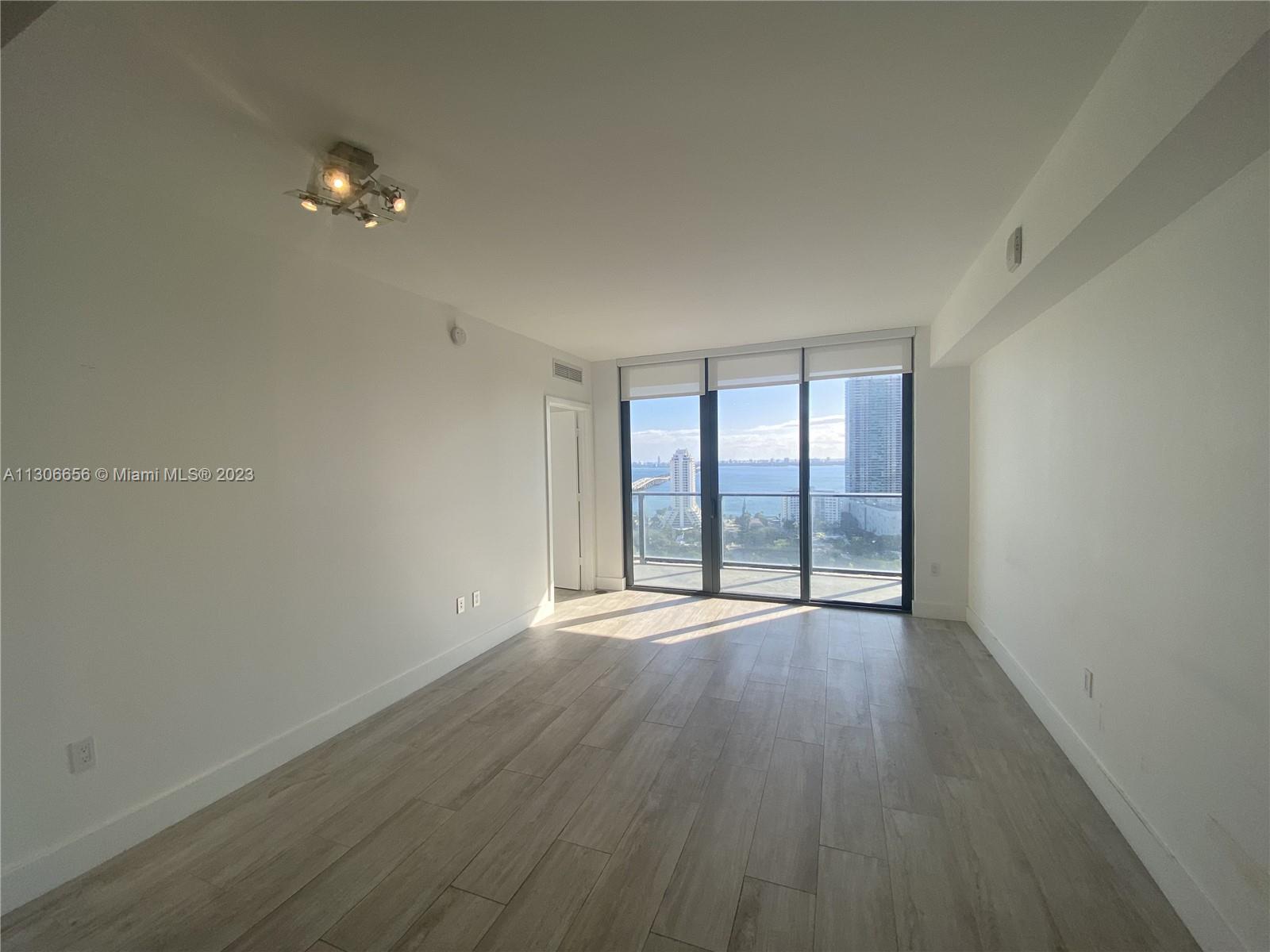 HYDE MIDTOWN - Residential Lease