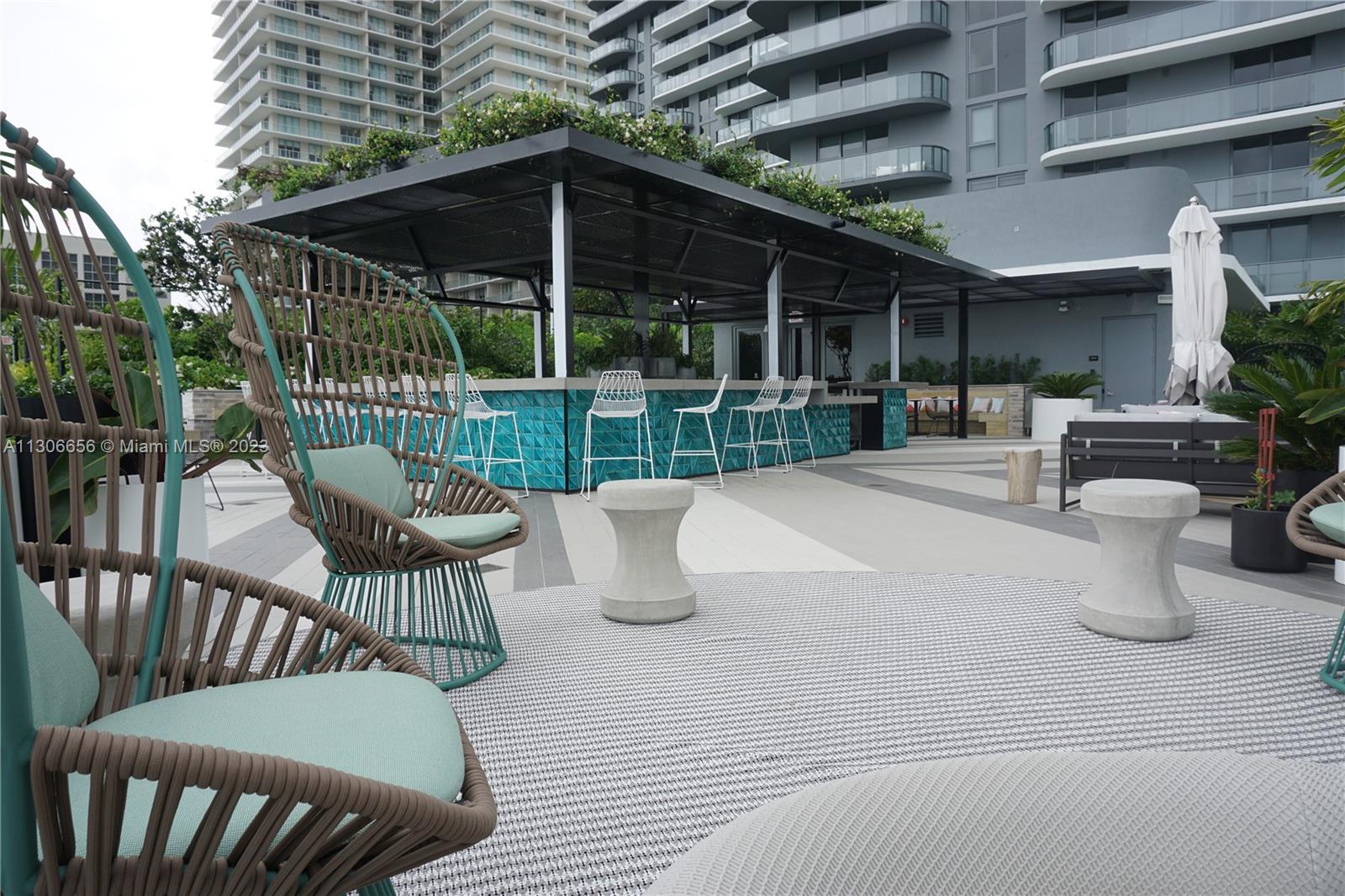 HYDE MIDTOWN - Residential Lease