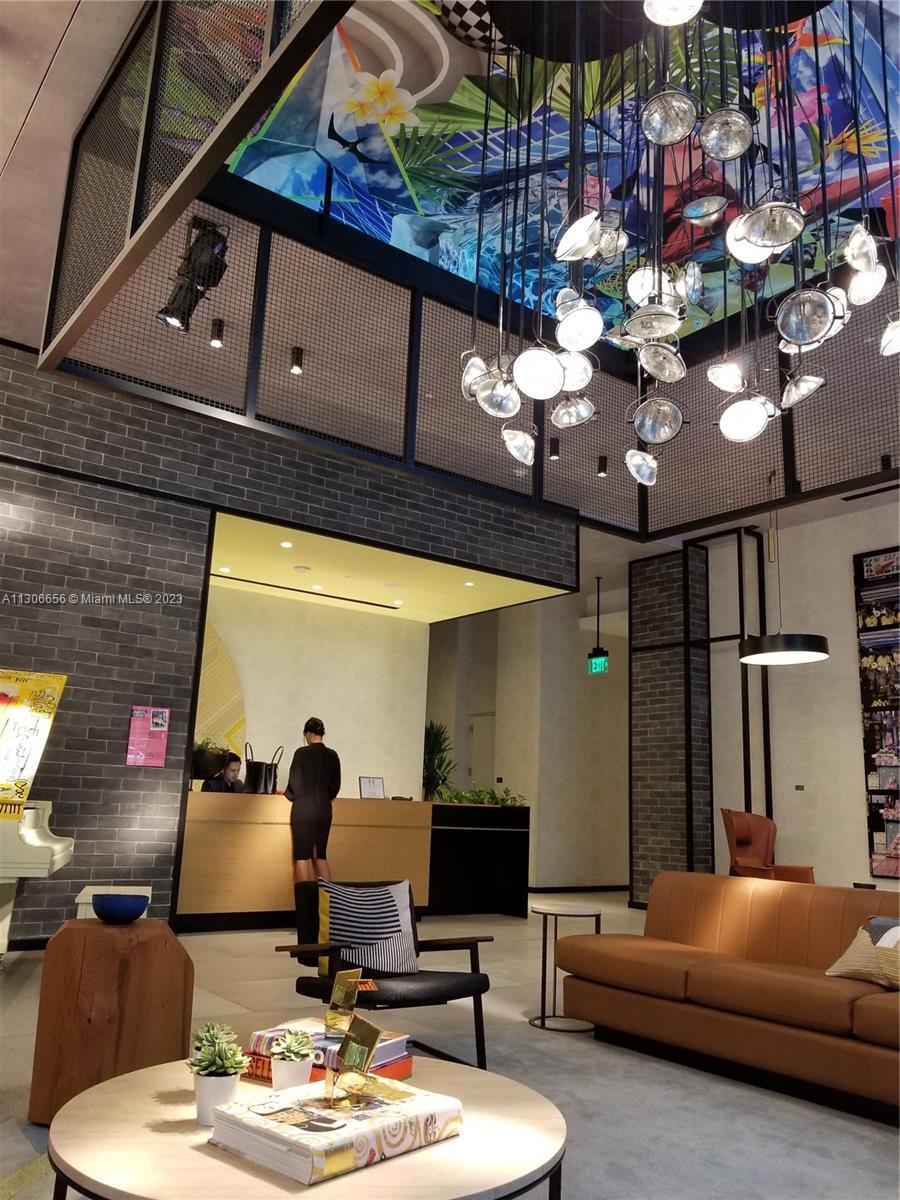 HYDE MIDTOWN - Residential Lease
