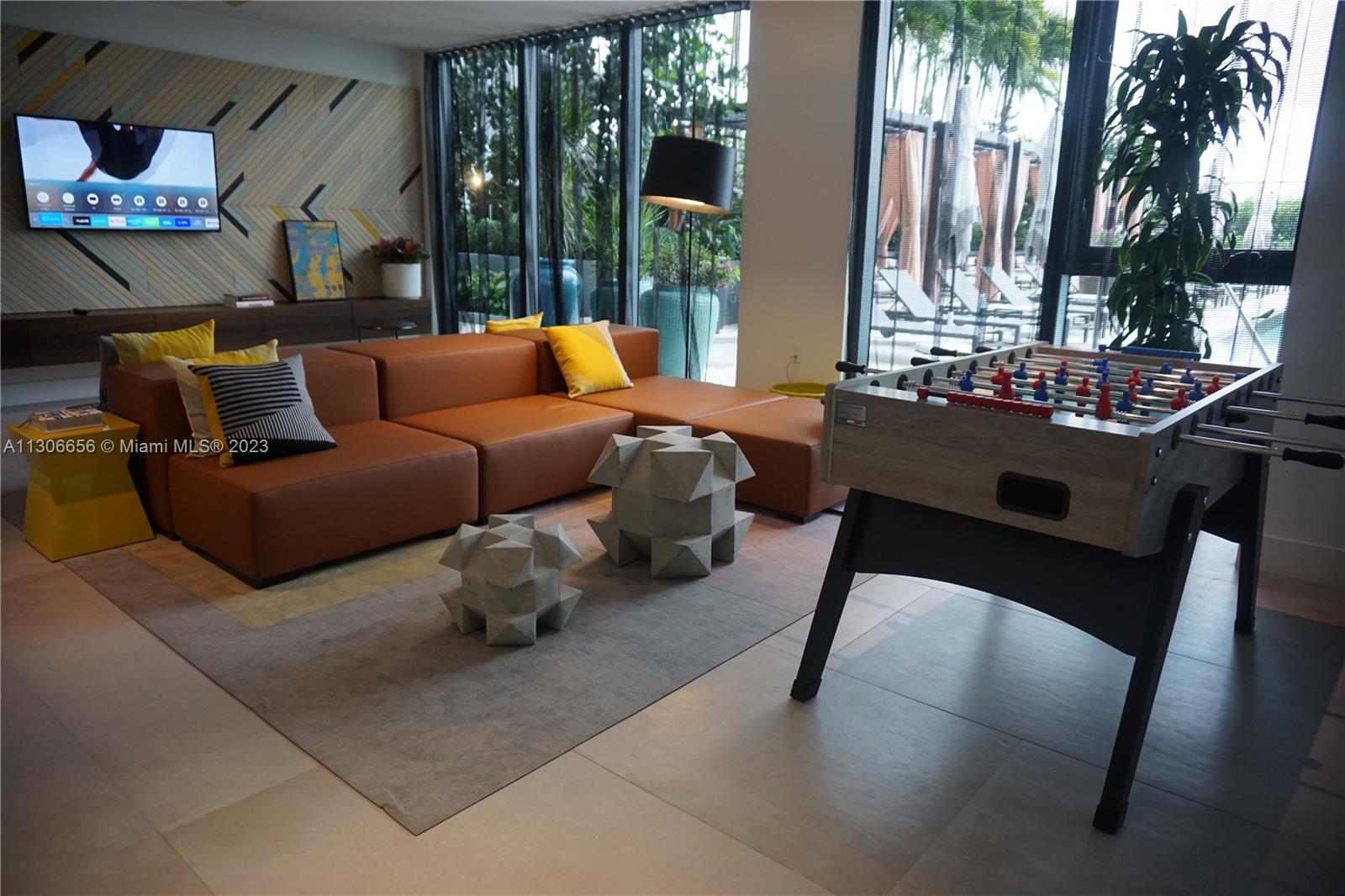 HYDE MIDTOWN - Residential Lease