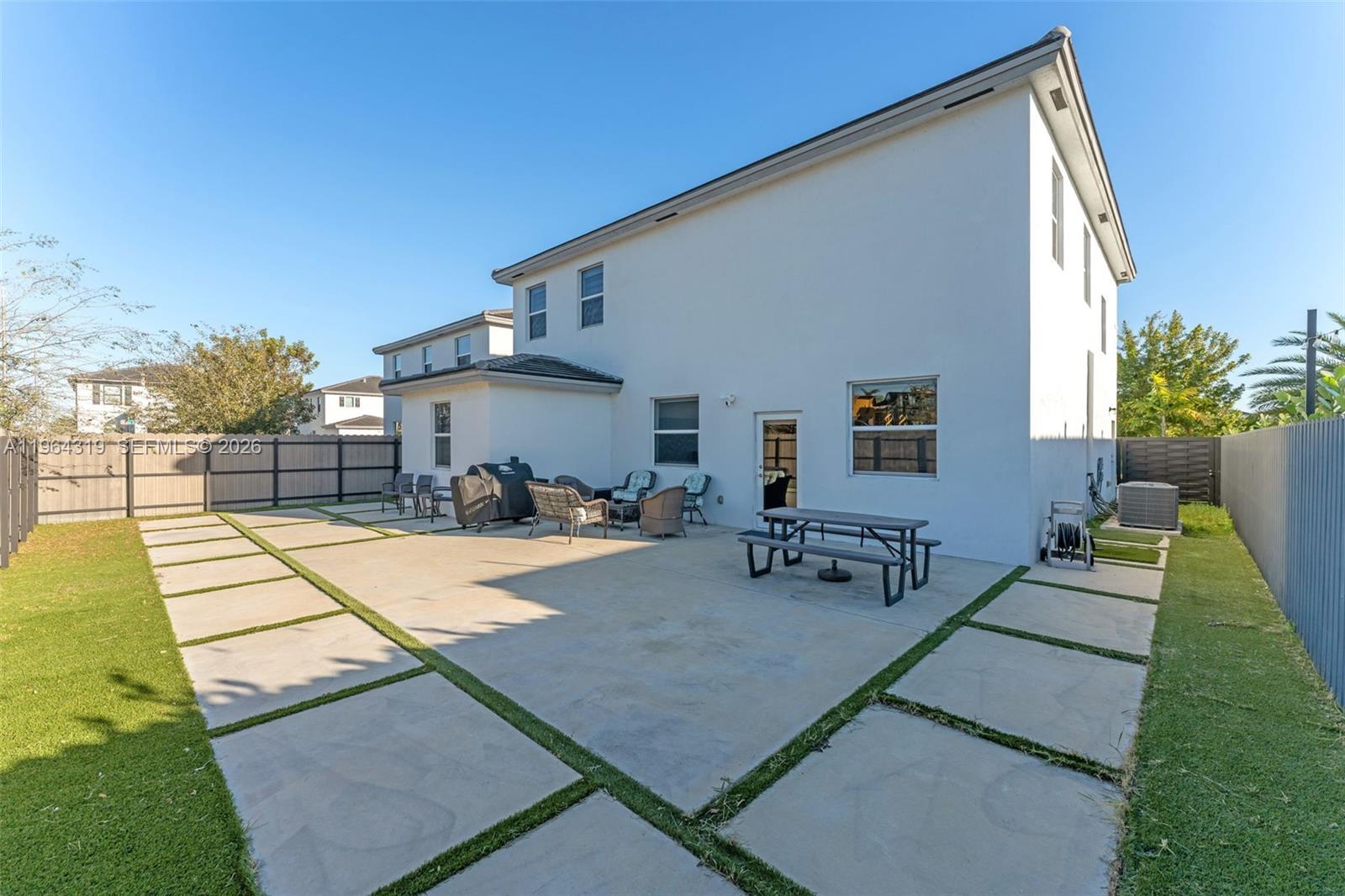 CAPLE FARMS NORTH - Residential