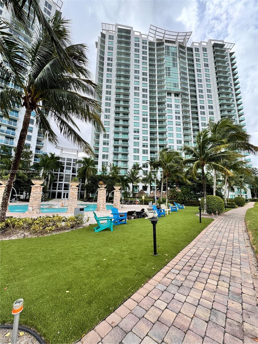 TAO SAWGRASS CONDOMINIUM - Residential