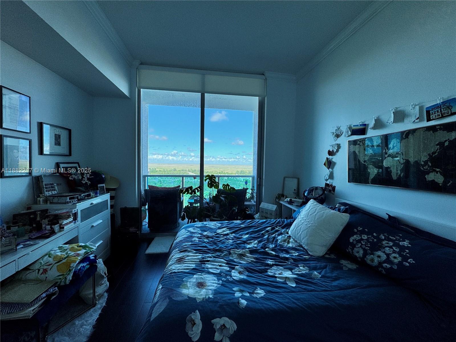 TAO SAWGRASS CONDOMINIUM - Residential