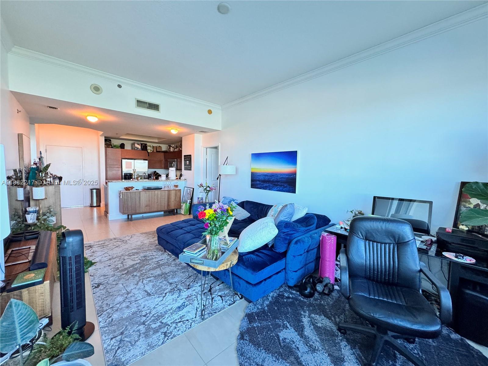 TAO SAWGRASS CONDOMINIUM - Residential