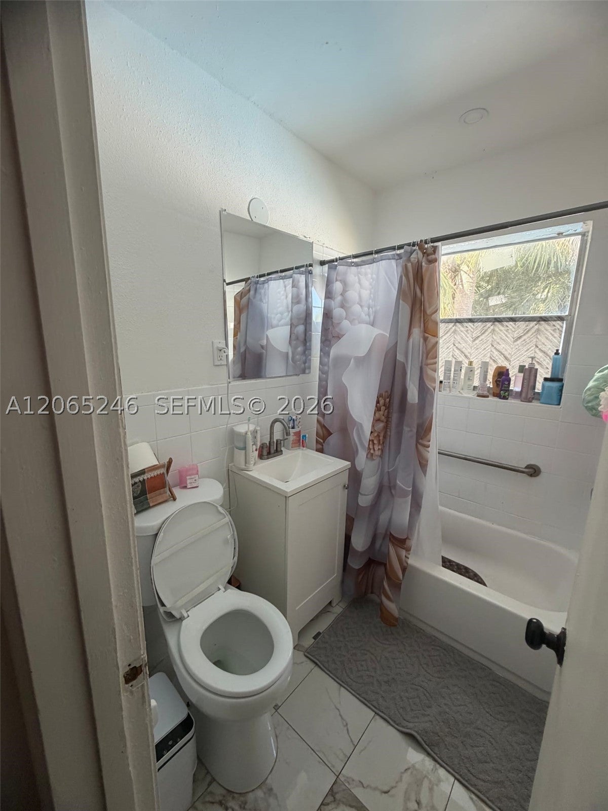 331 NW 39th Ave