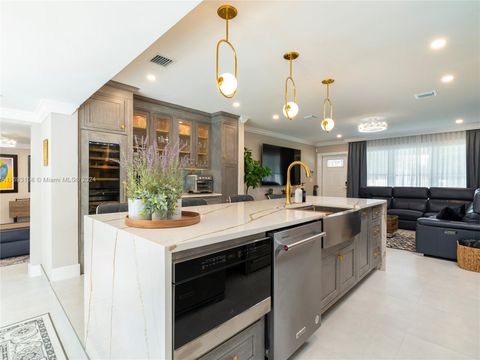 2741 NE 6th Avenue Wilton Manors FL 33334